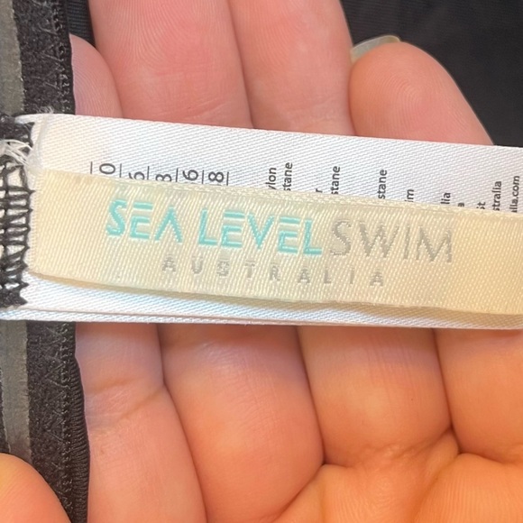 Sea Level Swim Essentials Halter One-Piece Swimsuit - Black Size US 6 - Picture 7 of 9